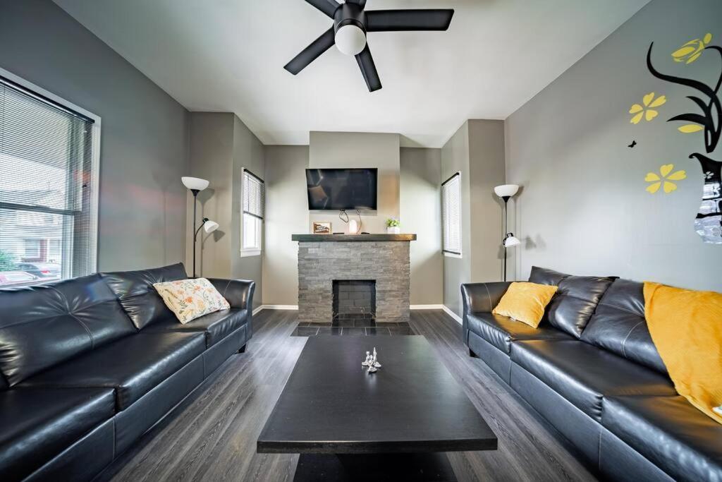 Apartmán Walkable Gem In Little Italy Cleveland Exteriér fotografie